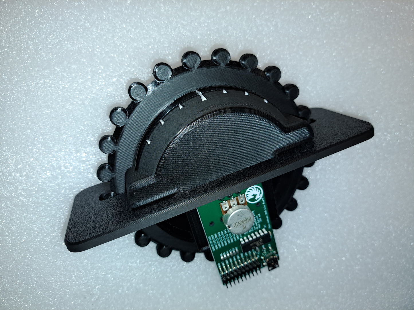 2nd Generation Trim Wheel, Panel mount, with Trim-Lock